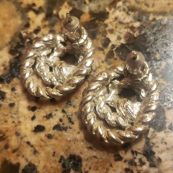 Vintage Monet Classic Silver Gilded Rope Earrings - Picture 4 of 4